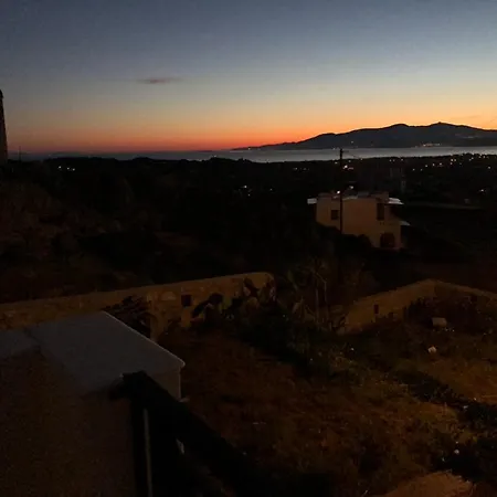 Vila Argo Glinado Naxos