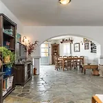 Villa Argo *