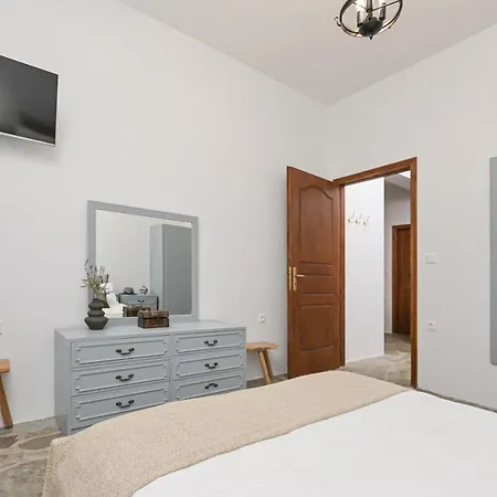 Argo Villa Glinado Naxos