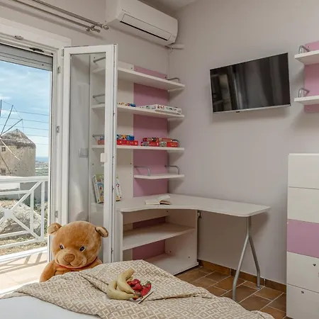Argo Villa *
