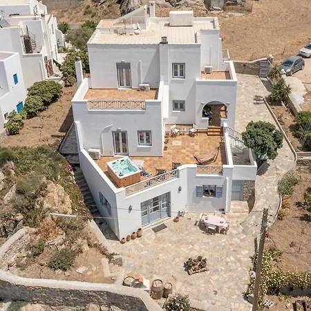 Argo Villa Glinado Naxos